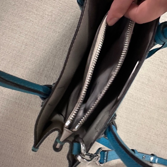 Michael Kors Purse - Picture 5 of 5